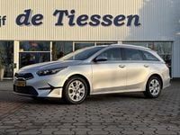 Occasion Kia Ceed 120 PK (88 kW) 2023 Grijs Hatchback
