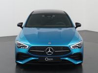 tweedehands Mercedes CLA180 Coupe | AMG Line | Panorama-schuifdak | Nightpakket | 19" AMG-velgen | Stoelverwarming | Sfeerverlichting | DAB+ |