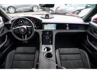 Occasion Porsche Taycan Sport Turismo 380 kW (518 PK) 2022 Rood Stationwagen
