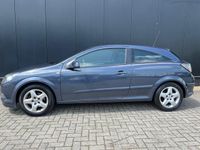 tweedehands Opel Astra GTC 1.6 Edition '07 Nap/Airco/Lmv/GehOnderh