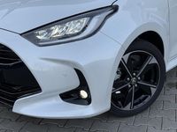 Nieuw Toyota Yaris Executive 129 PK (94 kW) 2025 Wit Hatchback