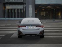 tweedehands BMW i4 eDrive35 High Executive M Sport 70 kWh / Schuif-ka