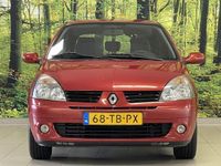 tweedehands Renault Clio 1.2-16V Community | 15'' lichtmetaal | Radio CD | Elektrische ramen voor |