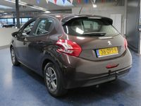 tweedehands Peugeot 208 1.2 VTi Envy