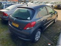 tweedehands Peugeot 207 1.4 benzine mooie auto .