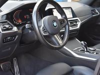 tweedehands BMW 330 330 Touring i M PAKKET M remmen Radar cc