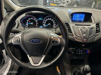 tweedehands Ford Fiesta 1.0 Style 5 DEURS / NAVI / AIRCO / CRUISE / LED