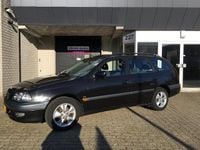 Occasion Toyota Avensis Luna 110 PK (80 kW) 1999 Zwart Stationwagen