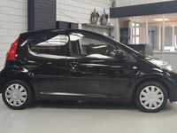 tweedehands Peugeot 107 1.0-12V Millesim 200 // AIRCO // ELECTRISCH PAKKET