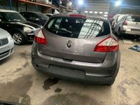 tweedehands Renault Mégane 1.6i TomTom Edition 12 mois de garantie