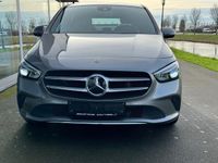 tweedehands Mercedes B180 Progressive automaat , achteruitrijcamera , Apple-carplay