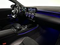 tweedehands Mercedes CLA180 Shooting Brake AMG | MBUX Widescreen Navi | 19"L.M | Alcantara Sportstoelen Verwarmd | Sfeerverlichting | LED Koplampen | El. Achterklep |