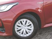 tweedehands Toyota Yaris 1.5 Hybrid Dynamic Limited | Stuur- & stoel verwarming | Trekhaak | Carplay - Android Auto