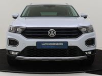 tweedehands VW T-Roc 1.5 TSI Sport | Achteruitrijcamera | Stoelverwarming | Navigatie | Digital cockpit Pro | LED verlichting | Adaptieve Cruise control | Climate control |