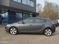 tweedehands Opel Astra 1.4 Edition Zeer Mooi Airco Cruise Trekhaak