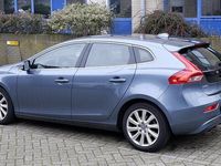 Occasion Volvo V40 Momentum 114 PK (83 kW) 2013 Blauw (metallic) Hatchback