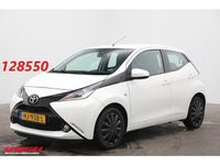 Occasion Toyota Aygo X-play 69 PK (50 kW) 2015 Wit Hatchback