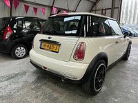 Occasion Mini ONE Salt 90 PK (66 kW) 2005 Wit Hatchback