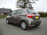 tweedehands Toyota Yaris 1.5 Hybrid Design