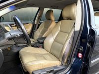 tweedehands Volvo V70 2.3 T-5 Automaat & Leer 250 pk