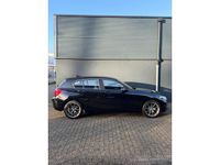 Occasion BMW 118 Executive 136 PK (100 kW) 2018 Zwart Hatchback