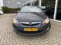 tweedehands Opel Astra Sports Tourer 1.4 Cosmo 50% deal 2.975,- ACTIE Cru