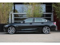 tweedehands BMW 330e 3-serieHigh Executive 292 pk | Head-Up Display | Schuifdak | BLIS | Apple CarPlay/Android Auto | Cruise Control | Memory Seat | Pa
