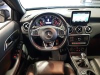 tweedehands Mercedes A160 Ambition AMG Volleder | LED | Camera | Navi