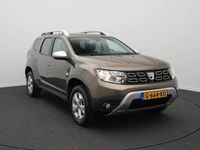 tweedehands Dacia Duster SCe 115 4x2 - All seasonbanden - Trekhaak