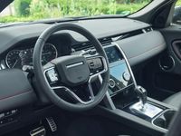 tweedehands Land Rover Discovery Sport P300e Plug-in hybride R-Dynamic SE / Levering juli