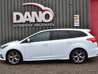 tweedehands Ford Focus Wagon 2.0 ST 250 PK Leer/Navi/Recaro/Xenon/1e eige