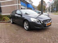 Occasion Volvo V60 Kinetic 150 PK (110 kW) 2011 Grijs Stationwagen