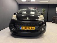 Occasion Peugeot 107 Envy 68 PK (50 kW) 2013 Zwart Hatchback