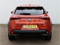 tweedehands Lexus UX 250h Style | Stoel/stuurwielverwarming | Dodehoek | Parkeersenso