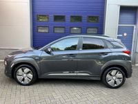 tweedehands Hyundai Kona EV Comfort 64 kWh l ¤ 24.949 na Sub l 480 km !