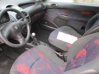 Occasion Peugeot 206 75 PK (55 kW) 2000 Oranje Hatchback