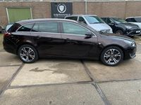 tweedehands Opel Insignia SPORTS TOURER SW 2.0 turbo face lift model 1e eigenaar topstaat leer/navi elec stoelen/enz