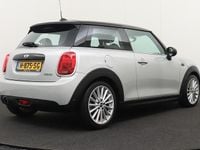 Occasion Mini Cooper Business 136 PK (100 kW) 2017 Wit Hatchback