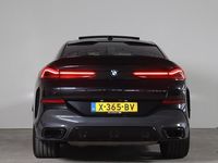 Occasion BMW X6 M Sport 381 PK (280 kW) 2023 Zwart (metallic) SUV