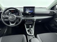 Occasion Toyota Yaris Hybrid 116 PK (85 kW) 2021 Wit Hatchback