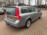 Occasion Volvo V70 180 PK (132 kW) 2014 Grijs Stationwagen