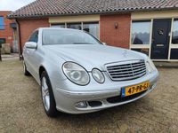 tweedehands Mercedes E240 Elegance in uitstekende staat