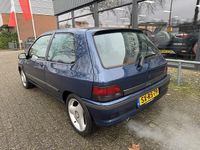Occasion Renault Clio 135 PK (99 kW) 1991 Blauw Hatchback
