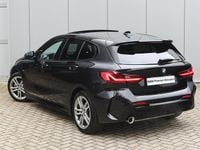 Occasion BMW 118 Executive 136 PK (100 kW) 2024 Zwart Hatchback