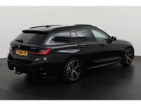 tweedehands BMW 320e 3-SERIE TouringM Sport | Panoramadak | Elek. Trekhaak | Live Cockpit | Volleder | ACC | Facelift model | Zondag Open!