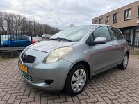 Occasion Toyota Yaris Sol 69 PK (50 kW) 2006 Grijs (metallic) Hatchback