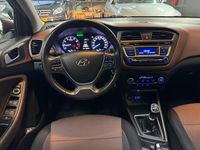 Occasion Hyundai i20 101 PK (74 kW) 2015 Bruin (metallic) Hatchback