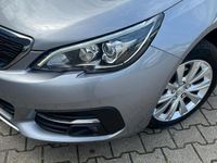 tweedehands Peugeot 308 1.2 PureTech Allure