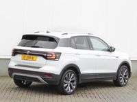 tweedehands VW T-Cross - 1.0 TSI Beats R-Line Automaat | Navi | Virtual | A