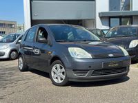 Occasion Ford Fiesta Ambiente 69 PK (50 kW) 2004 Grijs Hatchback